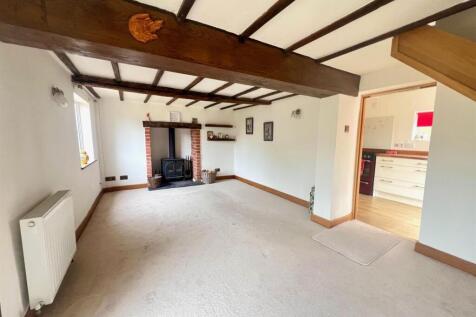 Living Room.jpg