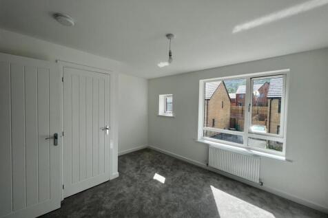 Bedroom One.jpg
