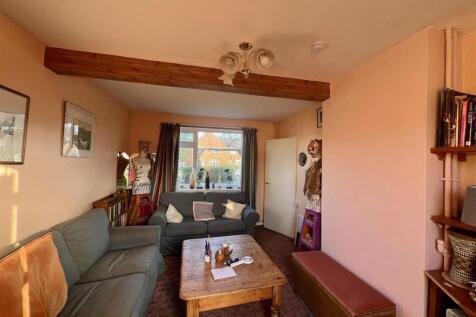 Living Room.jpg