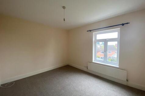 36 belmont bedroom 2.jpg