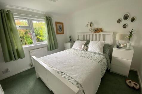 Bedroom One.jpg