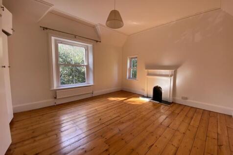 Bedroom One.jpg