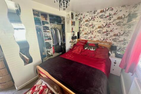 Bedroom.jpg