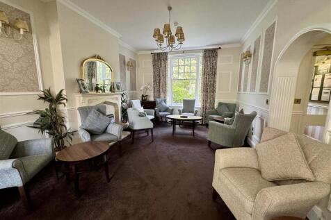 communal lounge