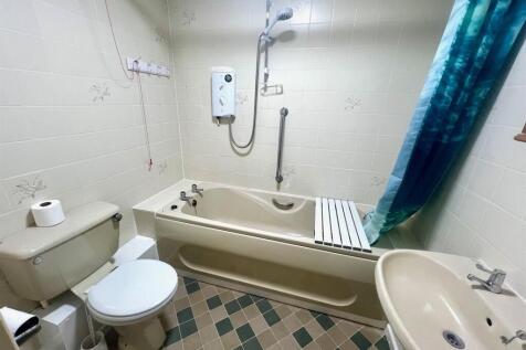 New Bathroom.jpg