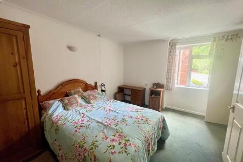 New Bedroom One 2.jpg