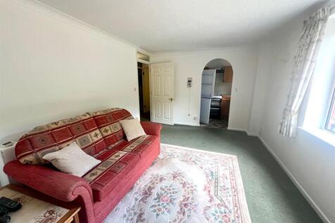 New Living Room 3.jpg
