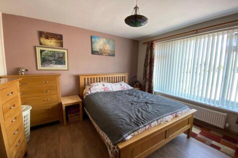 Bedroom Two.jpg