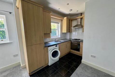 8 Pick kitchen.jpg