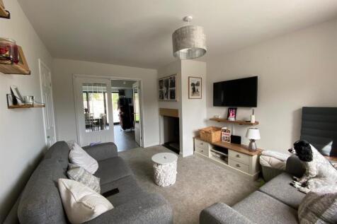 Sitting Room.jpg