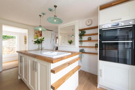 Kitchen.jpg