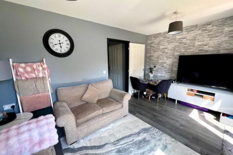 Living Room.jpg