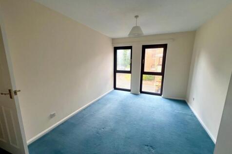 Bedroom One.jpg