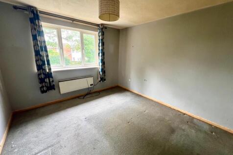 Bedroom One.jpg