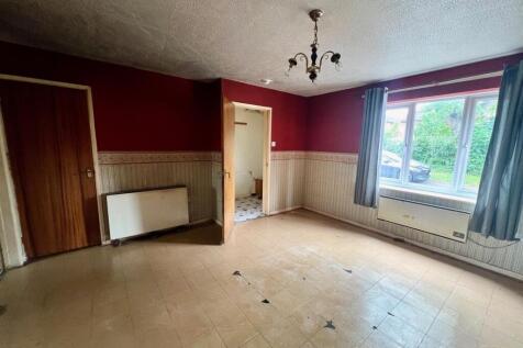Living Room 3.jpg