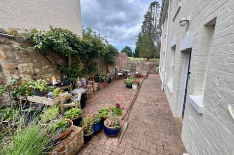 Garden.jpg