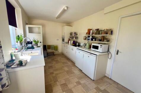 Kitchen.jpg