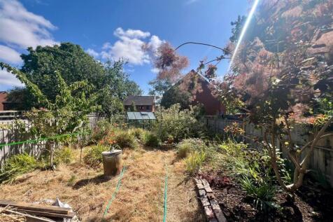 Garden 2.jpg
