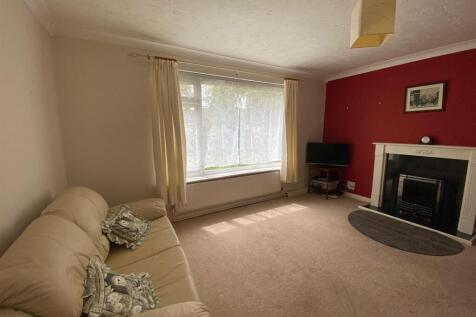 Living Room.jpg