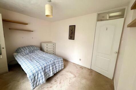 Bedroom one.jpg