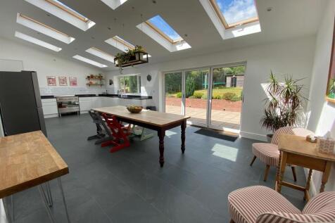 Kitchen Dining Family Room.jpg