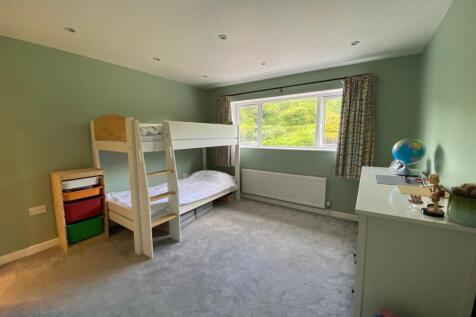 Bedroom One.jpg