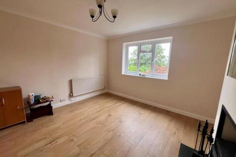 Living Room.jpg