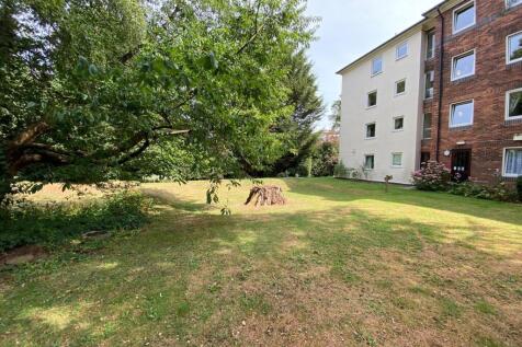 Communal Gardens.jpg
