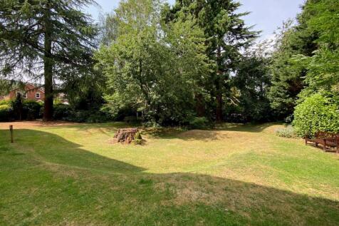 Communal Gardens.jpg