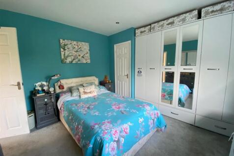 Bedroom One.jpg