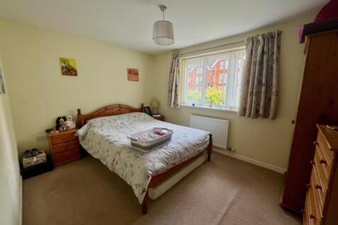 Bedroom One.jpg