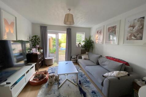 Living Room.jpg