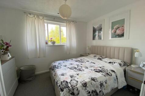 Bedroom One.jpg
