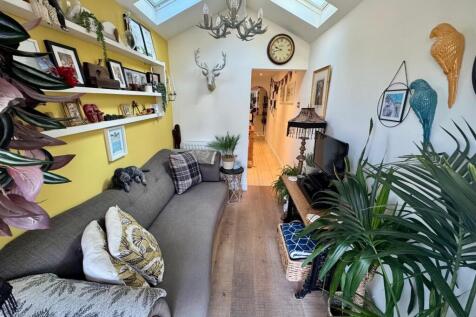 Knight  garden room 2.jpg