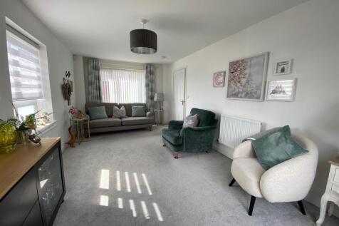 Living Room.jpg