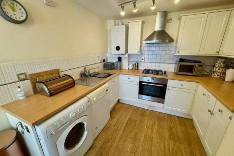 Oriel  Kitchen.jpg