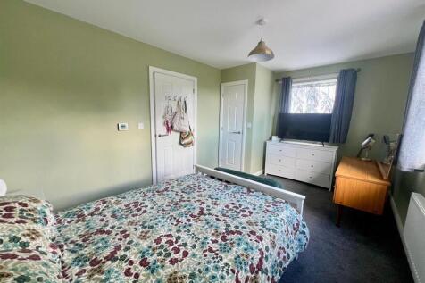Bedroom One .jpg