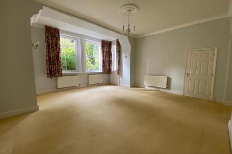 Living Room.jpg