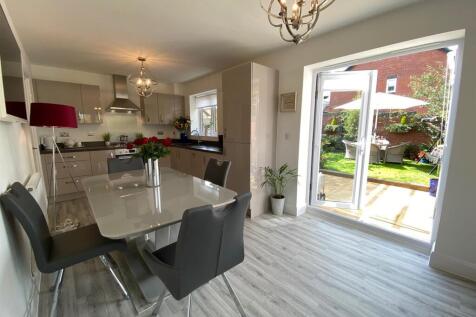 Kitchen Dining Room.jpg