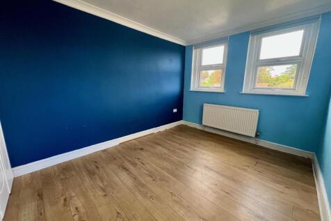 Bedroom One.jpg