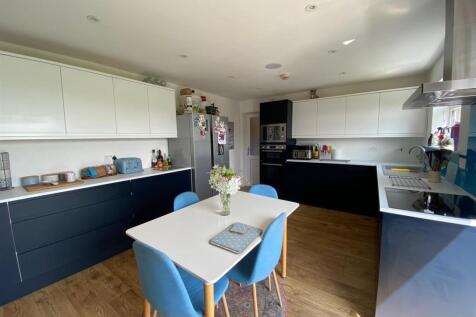 Kitchen Dining Room.jpg