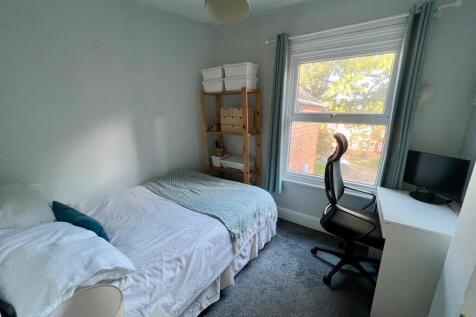 Bedroom Two.jpg