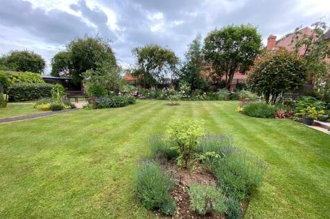 Communal grounds.jpg