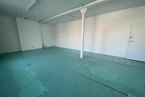 1cDarnleyRd_1stFloorUnits (7).JPG