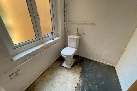 1cDarnleyRd_1stFloorUnits (11).JPG