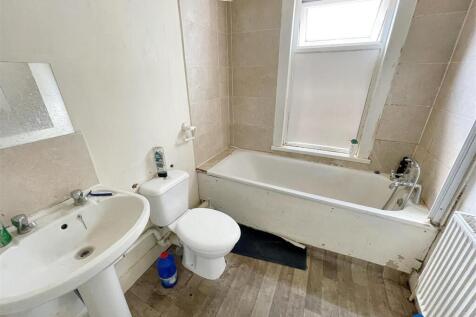 80BarkingRd_EastHam_(190).jpg