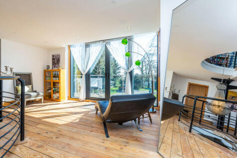 Property Image 32