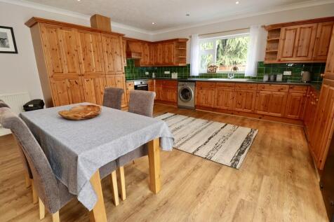 Kitchen A 2
