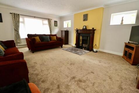 Lounge A