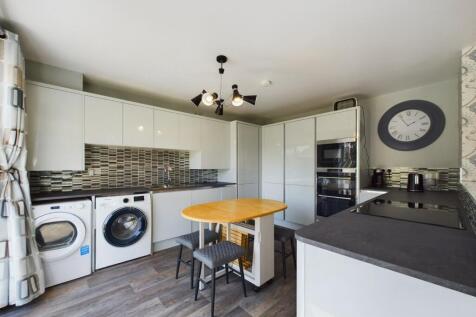 Kitchen/Dining/Snug
